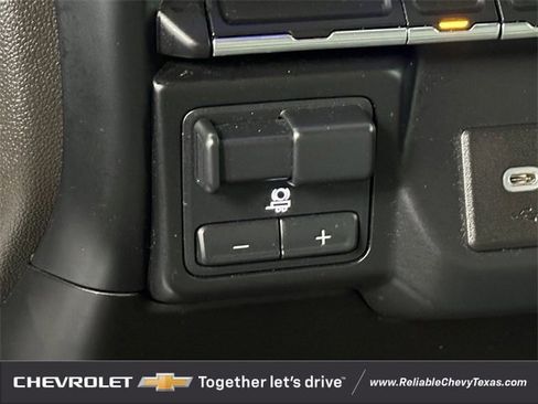 Used 2020 Chevrolet Silverado 1500 LT w/ Texas Edition image 24