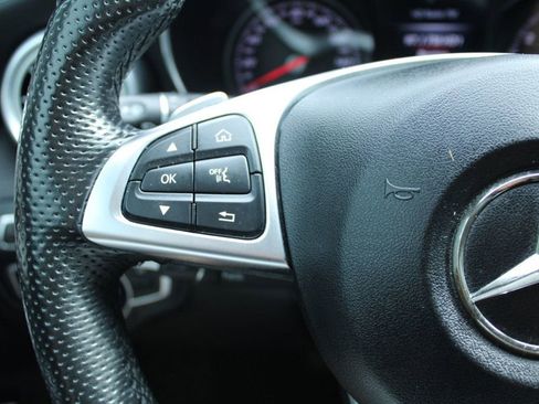 Used 2017 Mercedes-Benz C 300 Sedan image 23