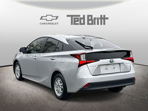 Used 2022 Toyota Prius LE image 6