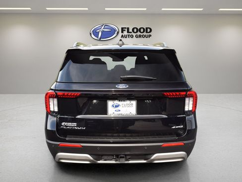 Used 2026 Ford Explorer Platinum AWD/4WD image 5