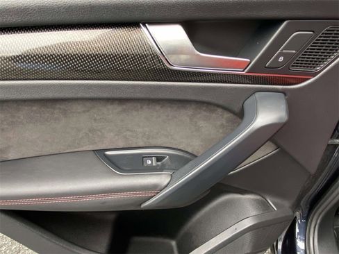 Used 2019 Audi SQ5 Premium Plus w/ Premium Plus Package image 13