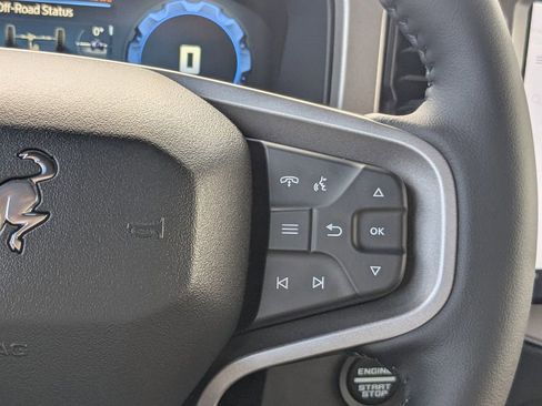 New 2025 Ford Bronco Outer Banks w/ Sasquatch Package image 28