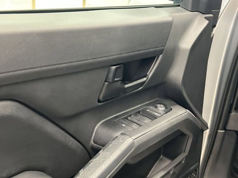 Used 2024 Toyota Tacoma SR5 image 12