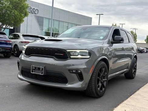Used 2022 Dodge Durango R/T w/ Tow 'N Go Package AWD/4WD image 1