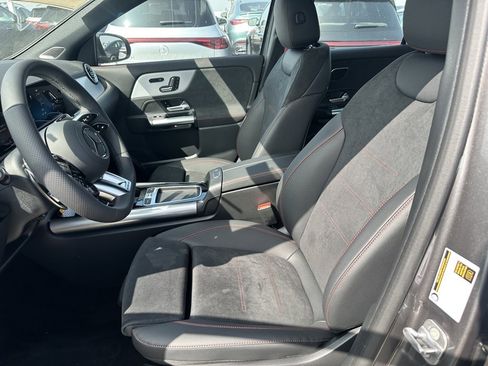 New 2025 Mercedes-Benz GLA 35 AMG 4MATIC image 20