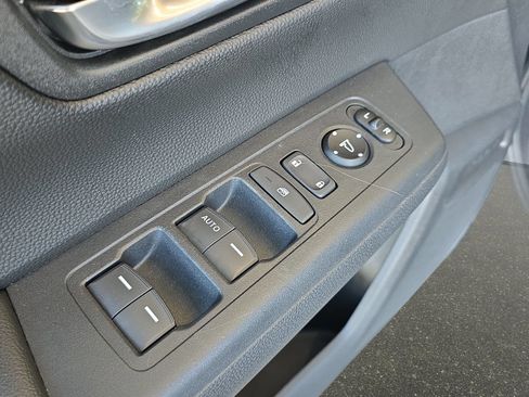 Certified 2024 Honda CR-V LX image 28