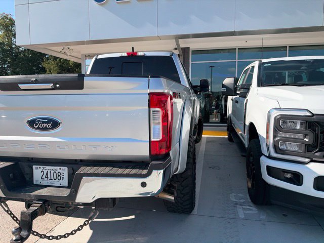 Used 2018 Ford F250 4x4 Crew Cab Super Duty image 24