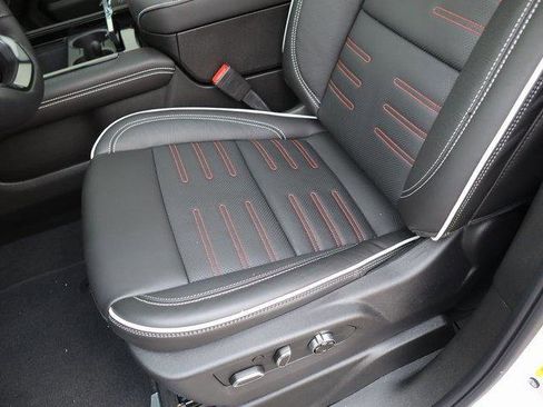 New 2025 GMC Yukon AT4 Ultimate image 27