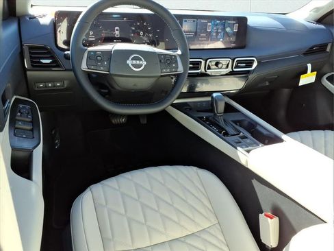 New 2026 Nissan Sentra SL w/ Floor Mat Package image 14