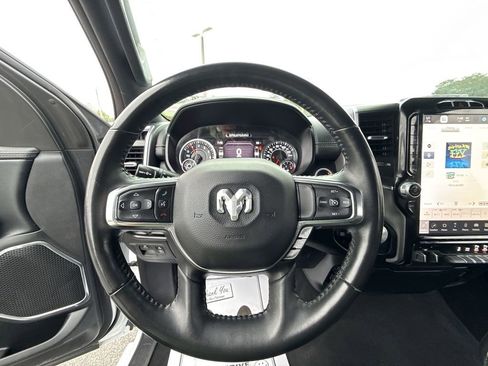 Used 2024 RAM 1500 Laramie AWD/4WD image 13