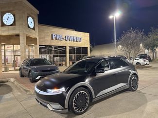 Used 2022 Hyundai Ioniq 5 Limited w/ Cargo Package video 1