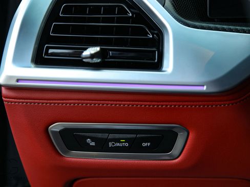 Used 2024 BMW XM image 47