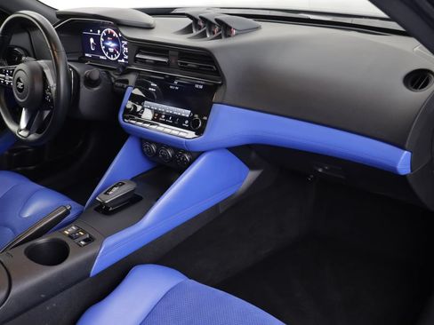 Used 2024 Nissan Z Performance w/ Floor Mat Package RWD image 20