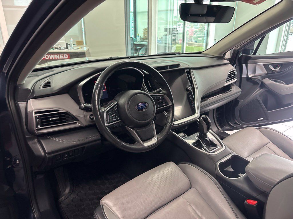 Used 2024 Subaru Outback Limited AWD/4WD image 17
