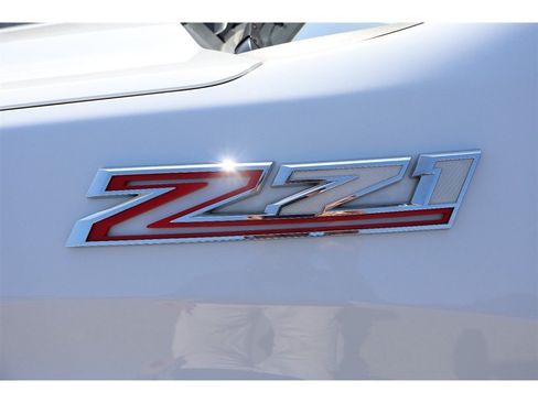 Used 2022 Chevrolet Silverado 1500 LTZ w/ LTZ Premium Package AWD/4WD image 12