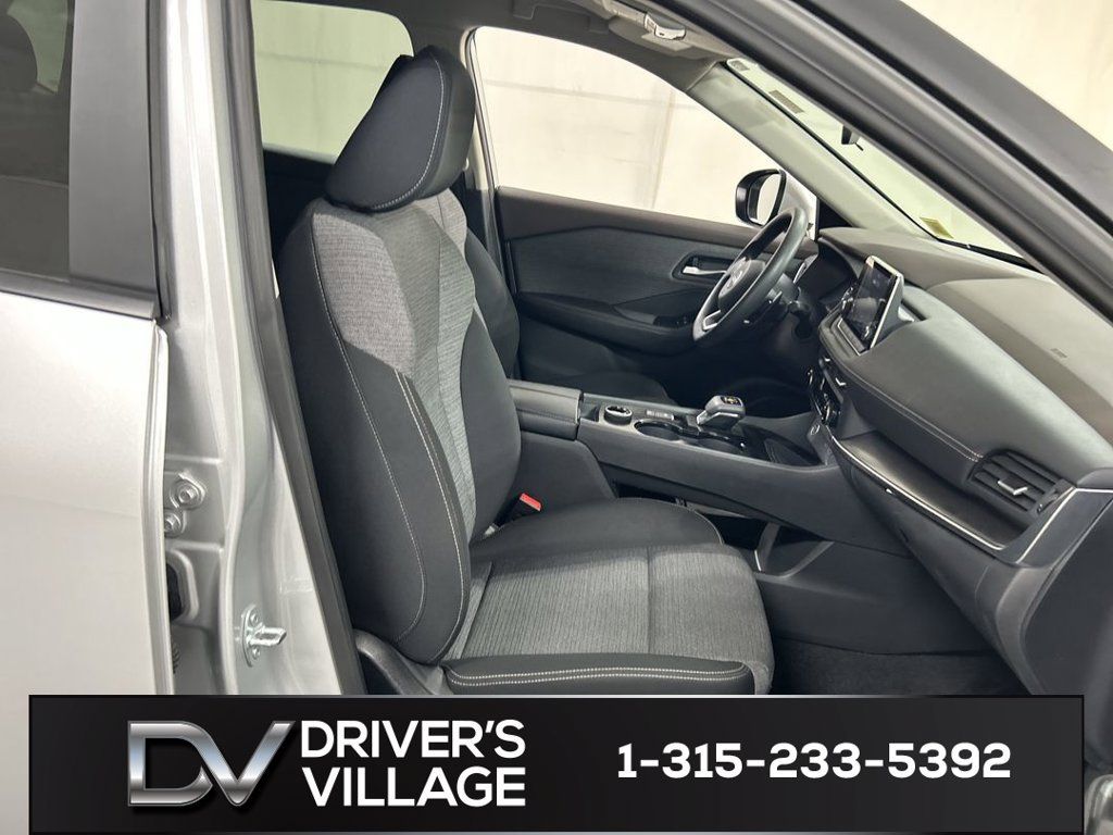 Used 2023 Nissan Rogue SV AWD/4WD image 22