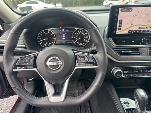 Used 2024 Nissan Altima 2.5 SL image 23