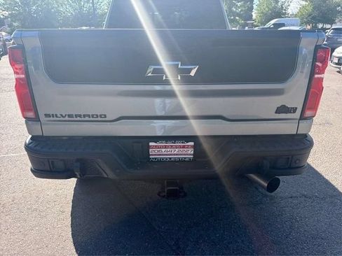 Used 2025 Chevrolet Silverado 2500 ZR2 w/ ZR2 Bison Edition AWD/4WD image 22
