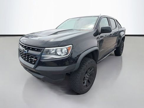 Used 2019 Chevrolet Colorado ZR2 w/ ZR2 Midnight Special Edition AWD/4WD image 5