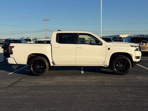 New 2026 Nissan Frontier SV image 3