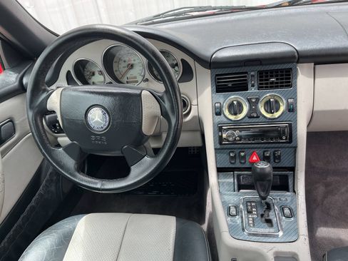 Used 2000 Mercedes-Benz SLK 230 image 11