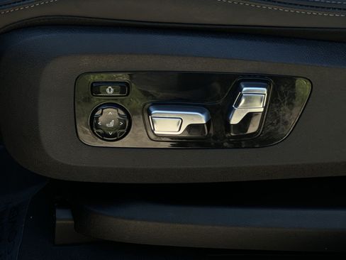 Used 2023 BMW X5 xDrive40i w/ Luxury Seating Package AWD/4WD image 27