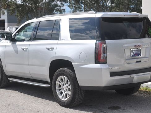 Used 2017 GMC Yukon SLT RWD image 4