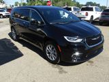 New 2025 Chrysler Pacifica Select image 3
