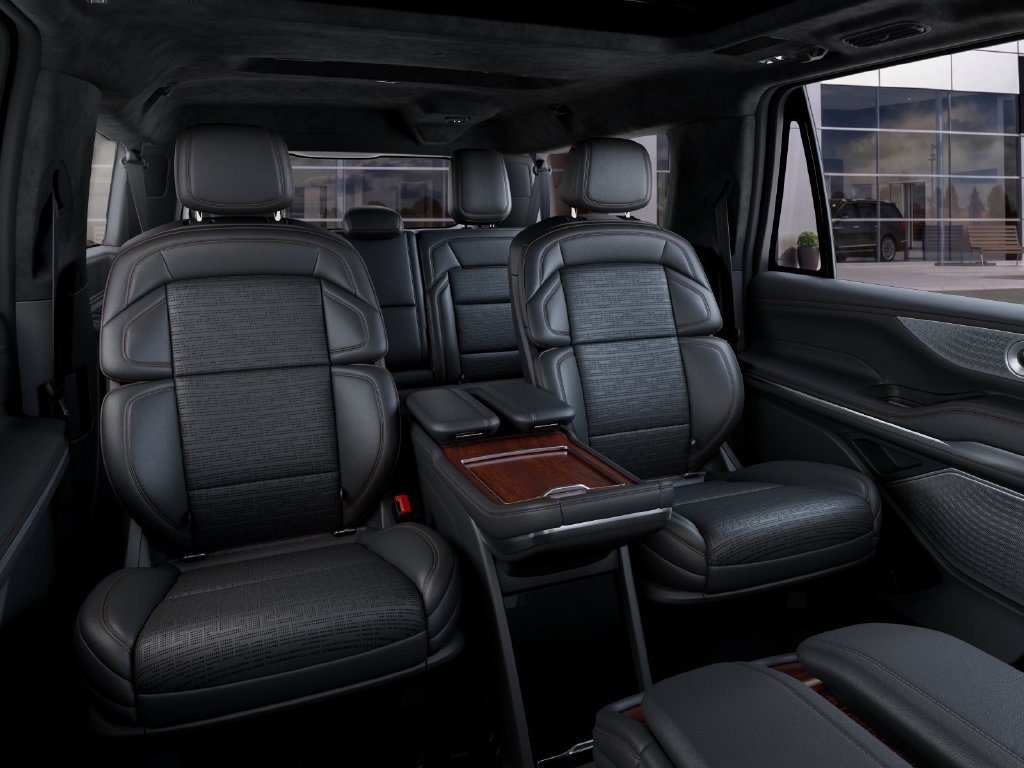 New 2027 Lincoln Navigator L Black Label AWD/4WD image 11