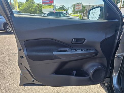 Used 2024 Nissan Kicks S FWD image 15