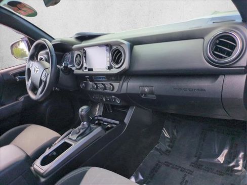 Certified 2022 Toyota Tacoma TRD Sport image 20