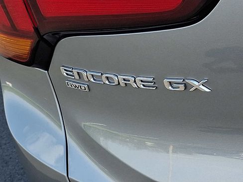 Used 2025 Buick Encore GX Preferred w/ Advanced Technology Package AWD/4WD image 30