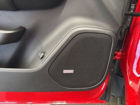 Used 2021 Chevrolet Blazer RS w/ Enhanced Convenience Package image 39