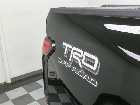 New 2025 Toyota Tacoma TRD Off-Road image 9