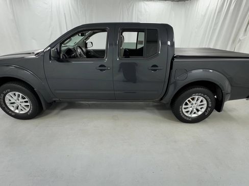 Used 2014 Nissan Frontier SV w/ SV Value Truck Package AWD/4WD image 6