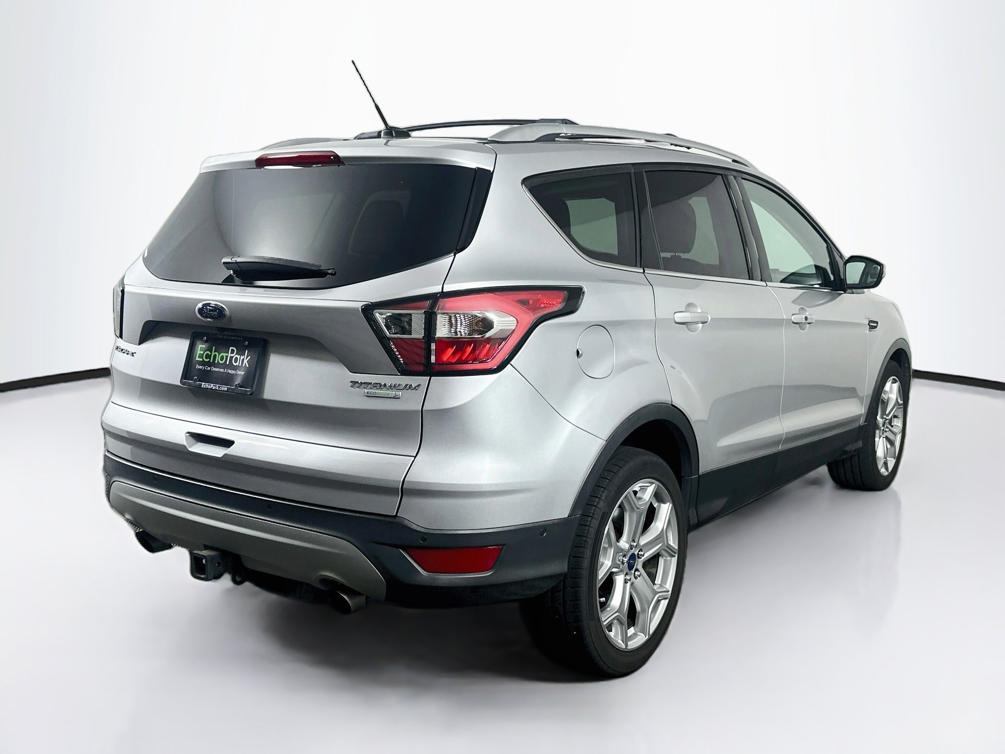 Used 2017 Ford Escape Titanium w/ Equipment Group 301A FWD image 9