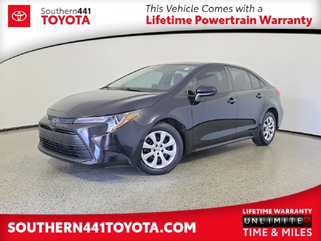 Used 2024 Toyota Corolla LE FWD image 1