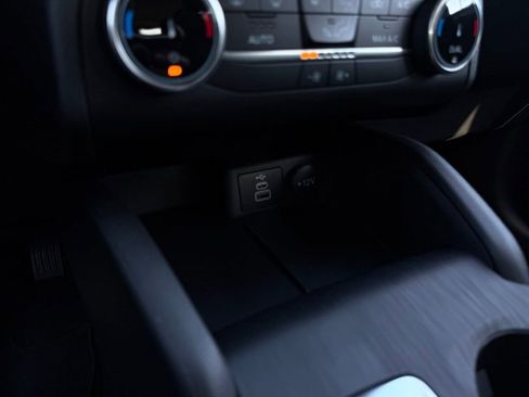 New 2026 Ford Escape Active FWD image 19