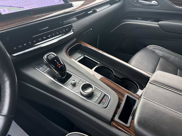 Certified 2023 Cadillac Escalade Premium Luxury w/ Performance Package AWD/4WD image 50