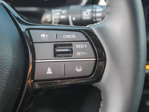 Used 2024 Honda CR-V EX-L image 32