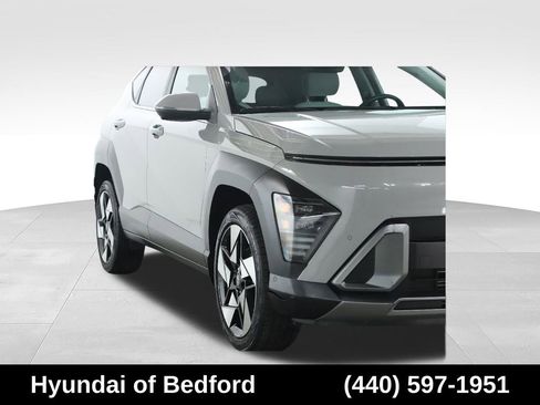 Used 2024 Hyundai Kona Limited AWD/4WD image 9