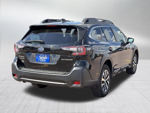 Used 2024 Subaru Outback Premium AWD/4WD image 7