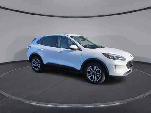 Certified 2022 Ford Escape SEL image 2