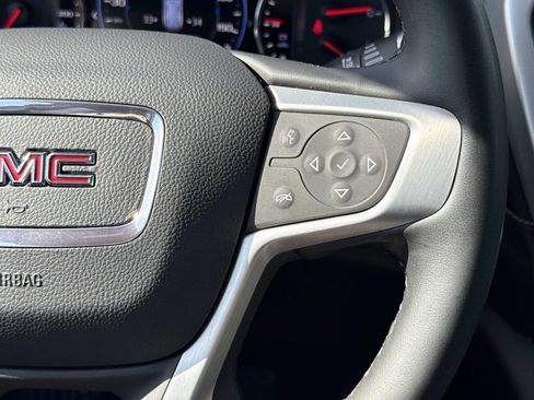 Used 2023 GMC Acadia SLT w/ Elevation Edition AWD/4WD image 9
