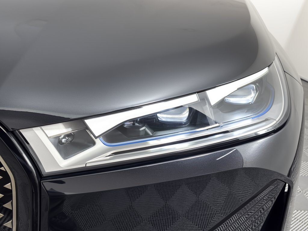 Used 2024 BMW iX M60 AWD/4WD image 12