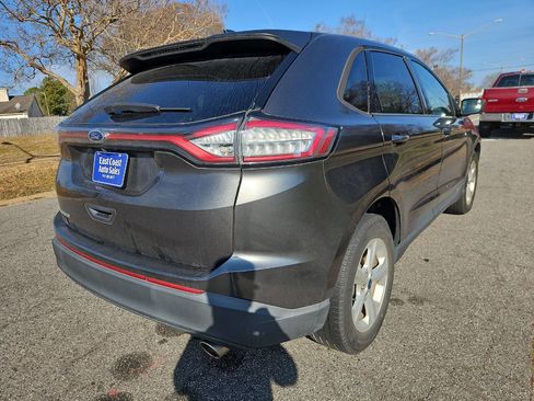 Used 2015 Ford Edge SE image 6