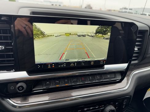 New 2025 Chevrolet Silverado 1500 LTZ w/ Technology Package image 21