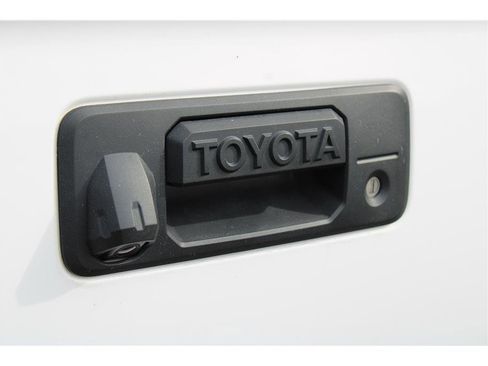 Used 2019 Toyota Tundra Limited image 38