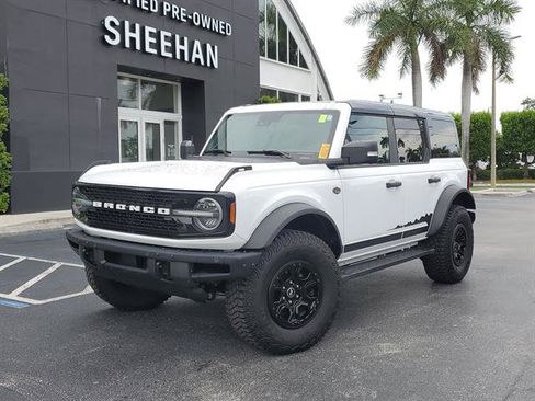 Used 2024 Ford Bronco Wildtrak AWD/4WD image 62