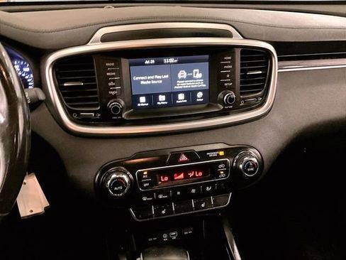Used 2020 Kia Sorento LX w/ LX I4 Convenience Package AWD/4WD image 7
